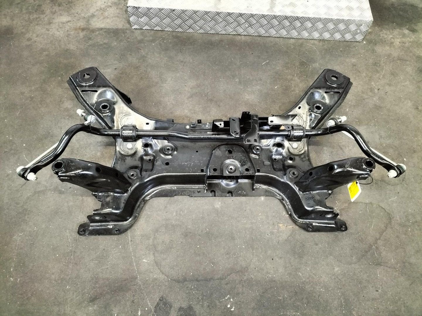 FORD TRANSIT CUSTOM SWB Trail SUBFRAME VOOR 2024, Enlèvement ou Envoi, Utilisé, ARN reconnu