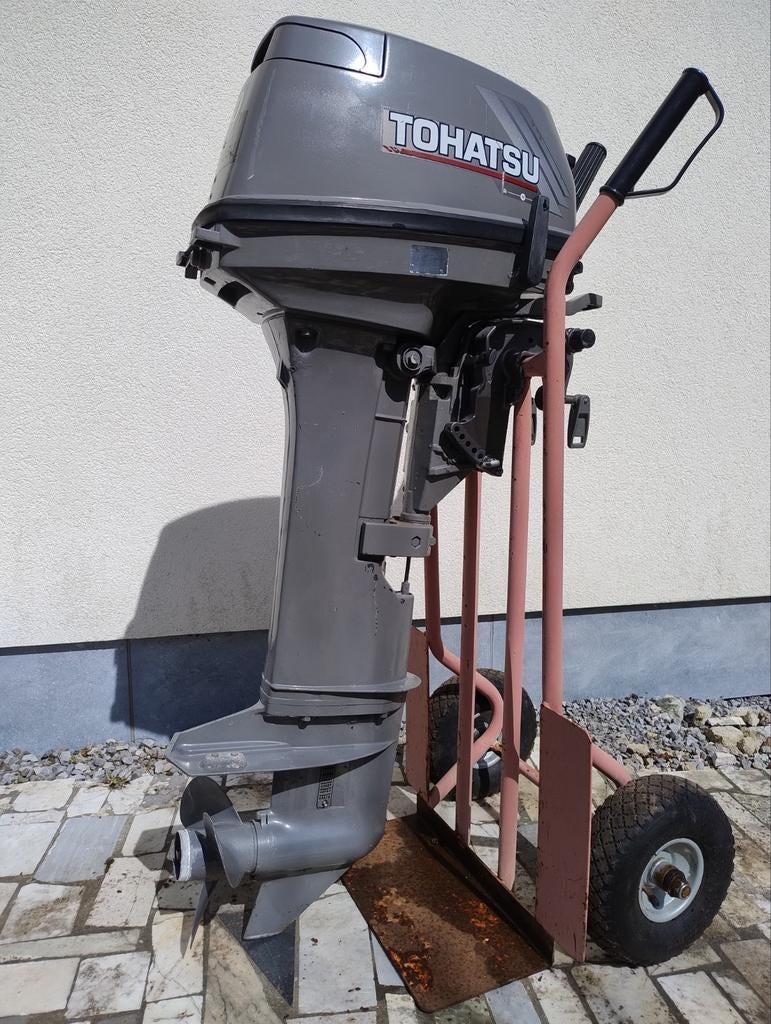 Tohatsu 9.9pk 2 takt langstaart, Watersport en Boten, Buiten- en Binnenboordmotoren, Ophalen, Gebruikt, 5 tot 10 pk, Buitenboordmotor