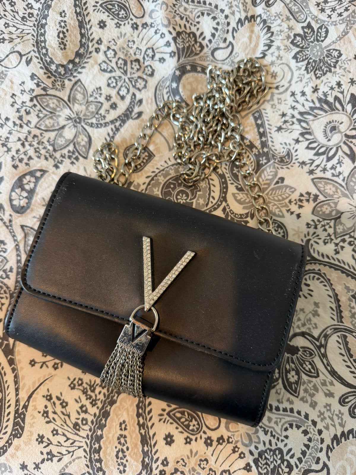 Sac valentino, Enlèvement ou Envoi, Noir