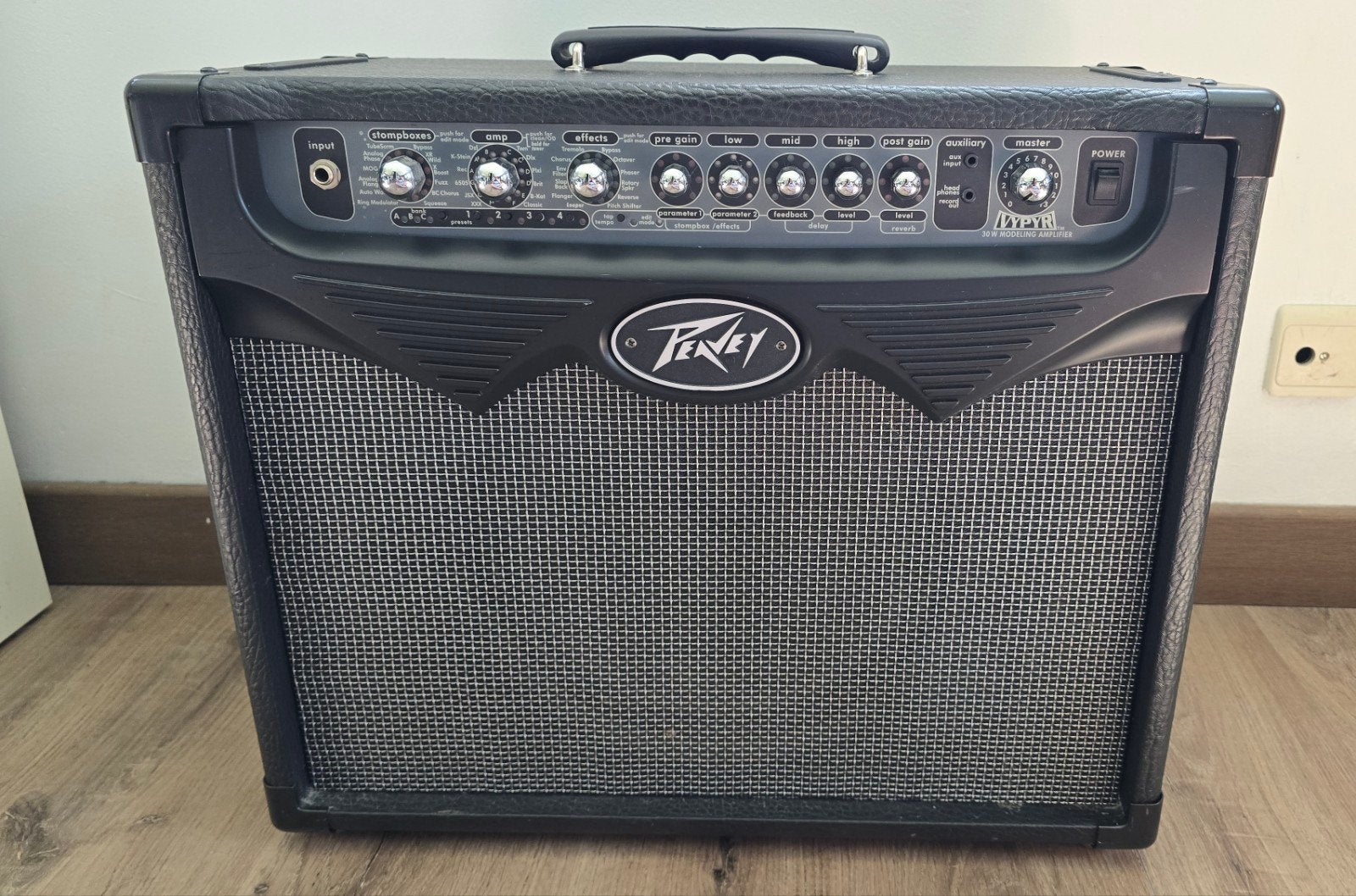 Peavey Vypyr 30W, Ophalen, Gitaar