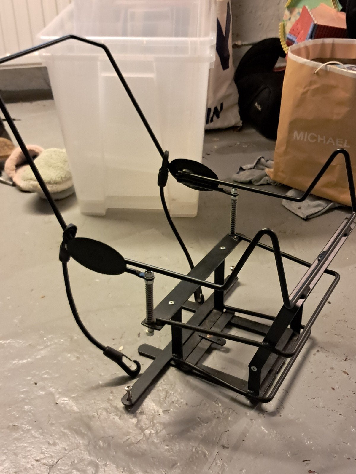 Universele maxi-cosi adapter voor in de bakfiets, Fietsen en Brommers, Ophalen