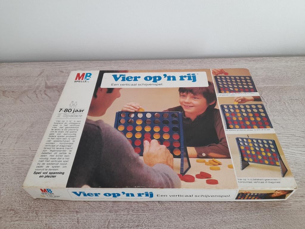 Vintage Vier op een rij, Ophalen of Verzenden, Gebruikt