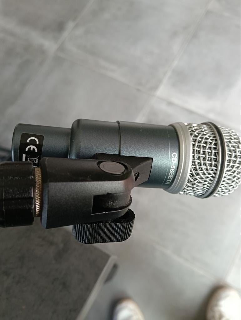 The tbone micro + statief., Musique & Instruments, Microphones, Enlèvement ou Envoi