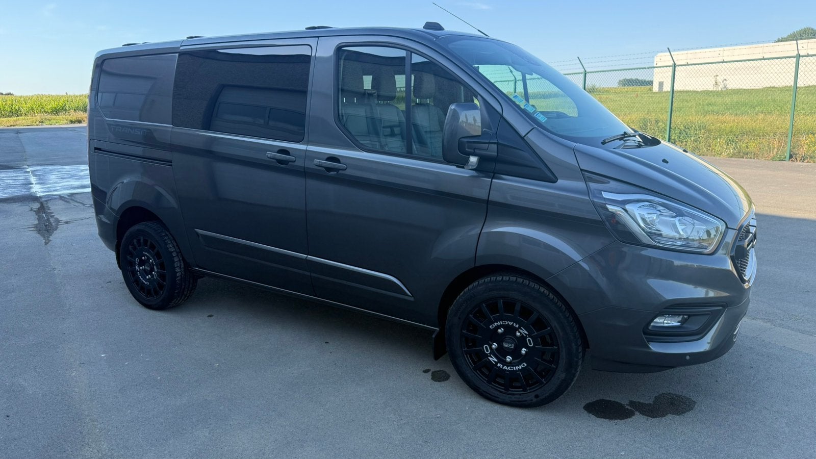 Ford Transit Custom 300 LIMITED | 170 PK | BTW-wagen, Auto's, Bestelwagens en Lichte vracht, Diesel, Particulier, Ford, Achteruitrijcamera