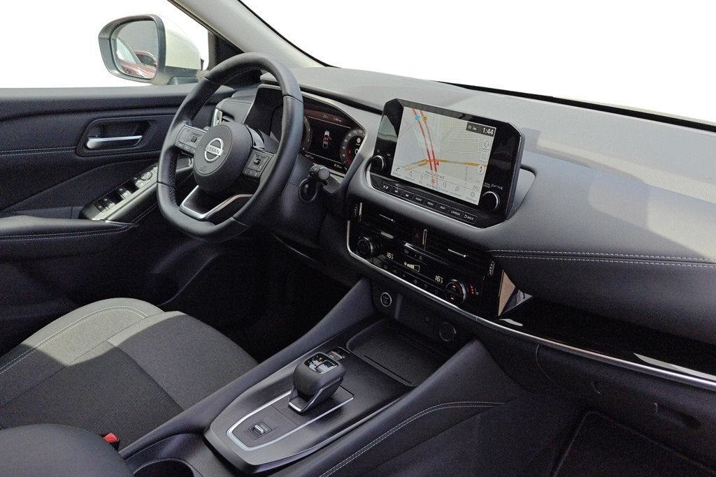 Nissan Qashqai MHEV 116KW N-Connecta Xtronic + Cold Pack + E, Stof, Zwart, 4 cilinders, 1468 kg