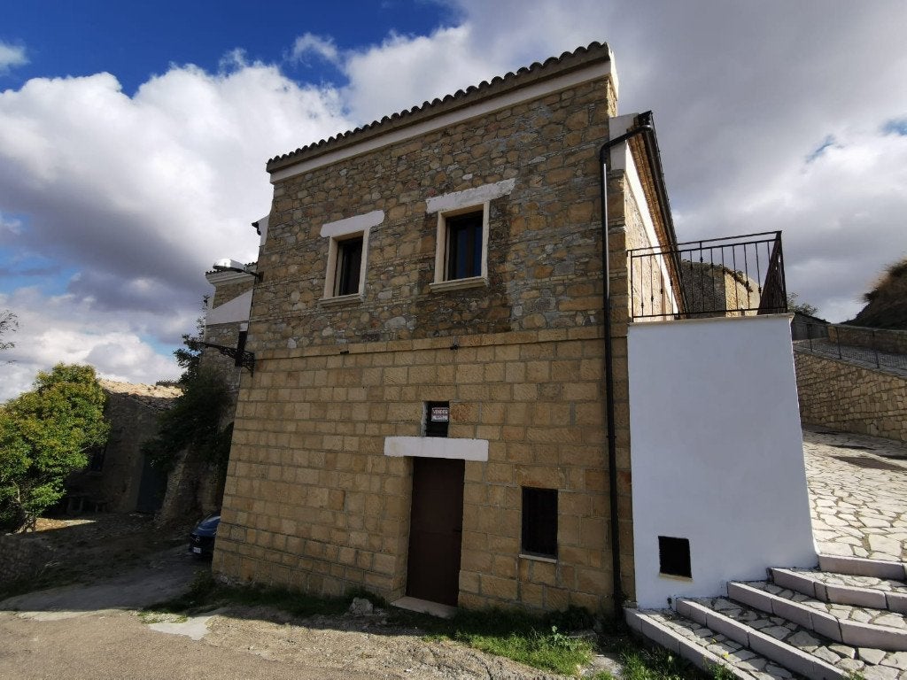 Maison de campagne panoramique entièrement rénovée, Campagne, 2 pièces, Italie, Autres types