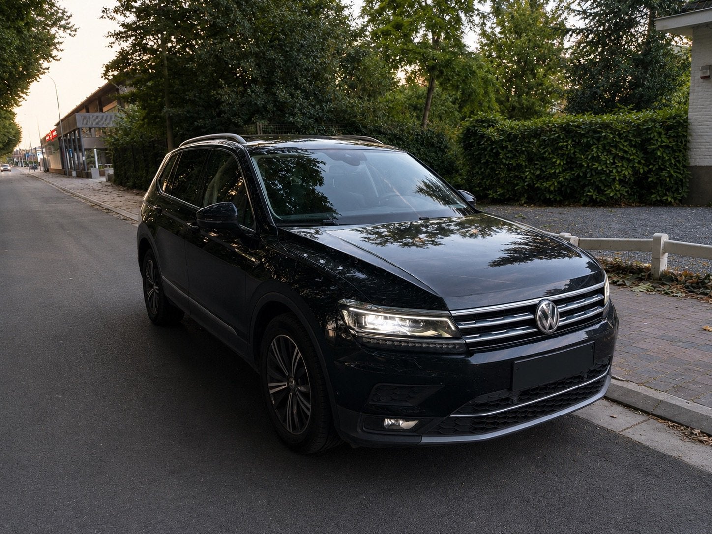 VW TIGUAN ALLSPACE 1.4 TSI 150cv DSG6 full options, Autos, Volkswagen, Achat, Euro 6, 7 places, Alcantara