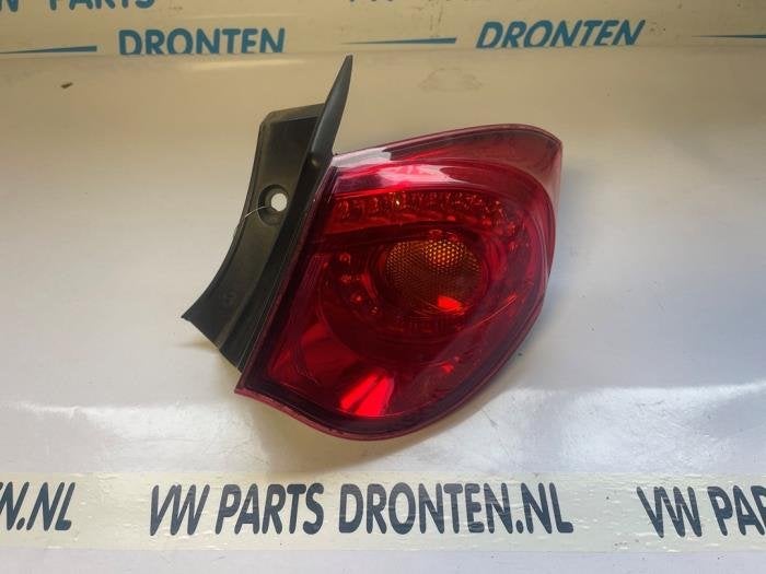 Achterlicht rechts van een Alfa Romeo Giulietta, Gebruikt, -, -, Ophalen of Verzenden