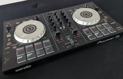 Pioneer DDJ-SB2 - parfait état - Contrôleur Serato, Musique & Instruments, DJ sets & Platines, Enlèvement, Utilisé, DJ-Set, Pioneer