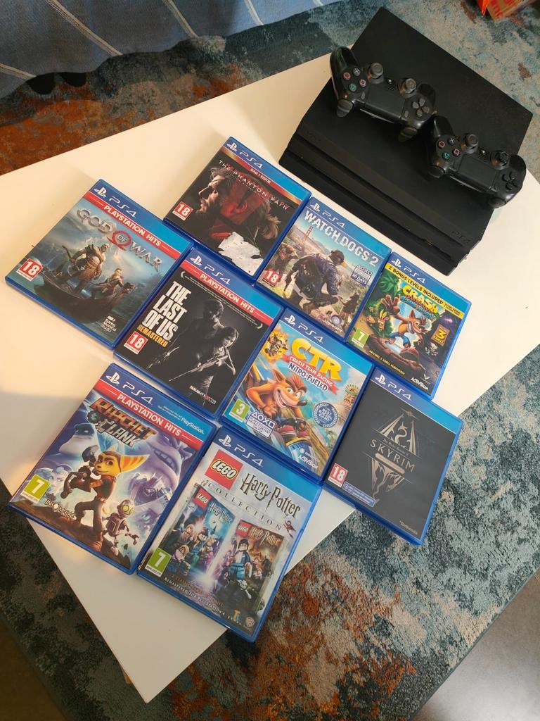 Playstation 4 pro, 2 controller, 9 games, Ophalen, Met 2 controllers, Pro, Met games