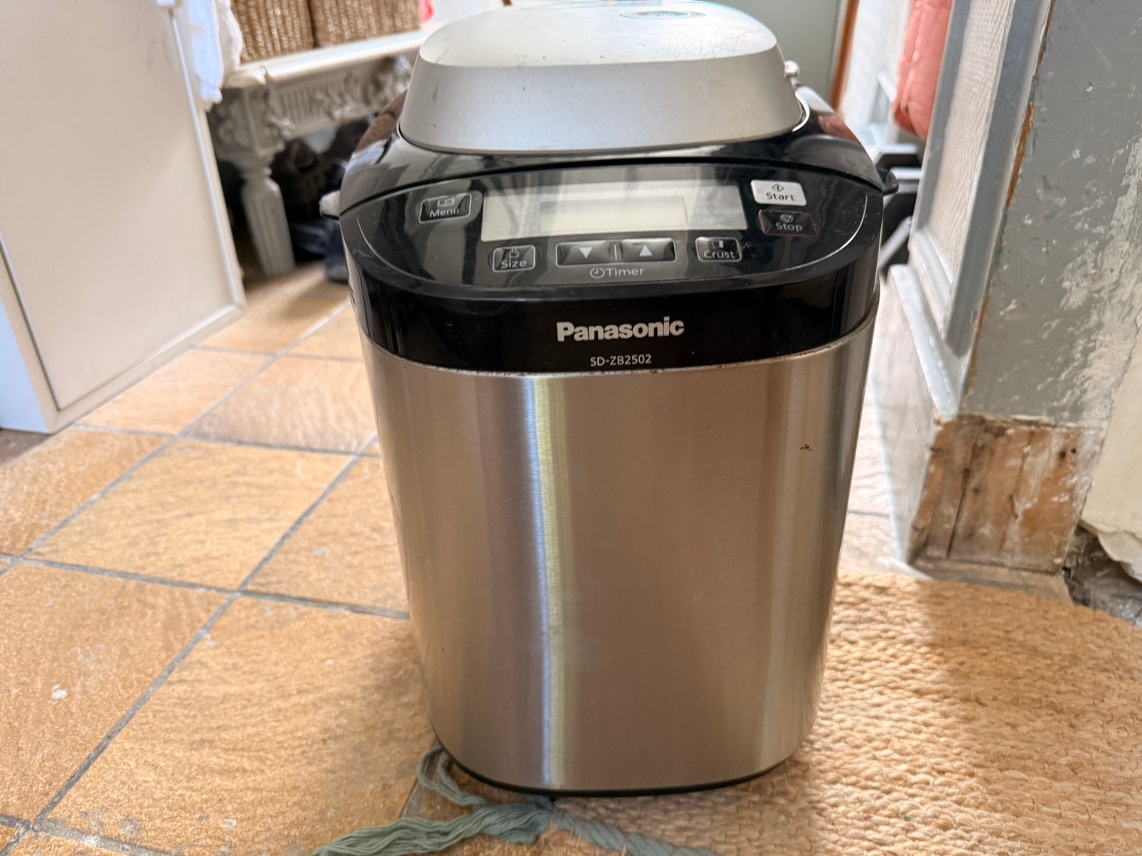 Broodmachine panasonic, Elektronische apparatuur, Broodbakmachines, 800 tot 1200 gram deeg, Ophalen, Met timer, Gebruikt