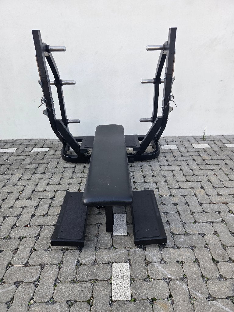 Technogym Pure Strenght Olympic Flat Bench, Ophalen, Zo goed als nieuw, Armen, Fitnessbank