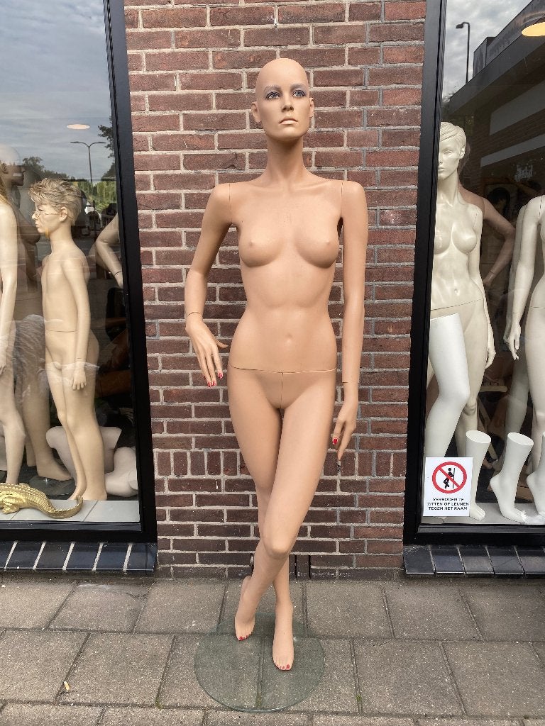 Mannequin Hindsgaul « ANGIE », Enlèvement ou Envoi
