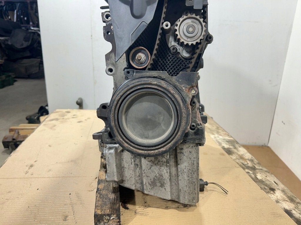 Moteur BRE Nu A6 A4 AUDI, Envoi, Utilisé, Daihatsu