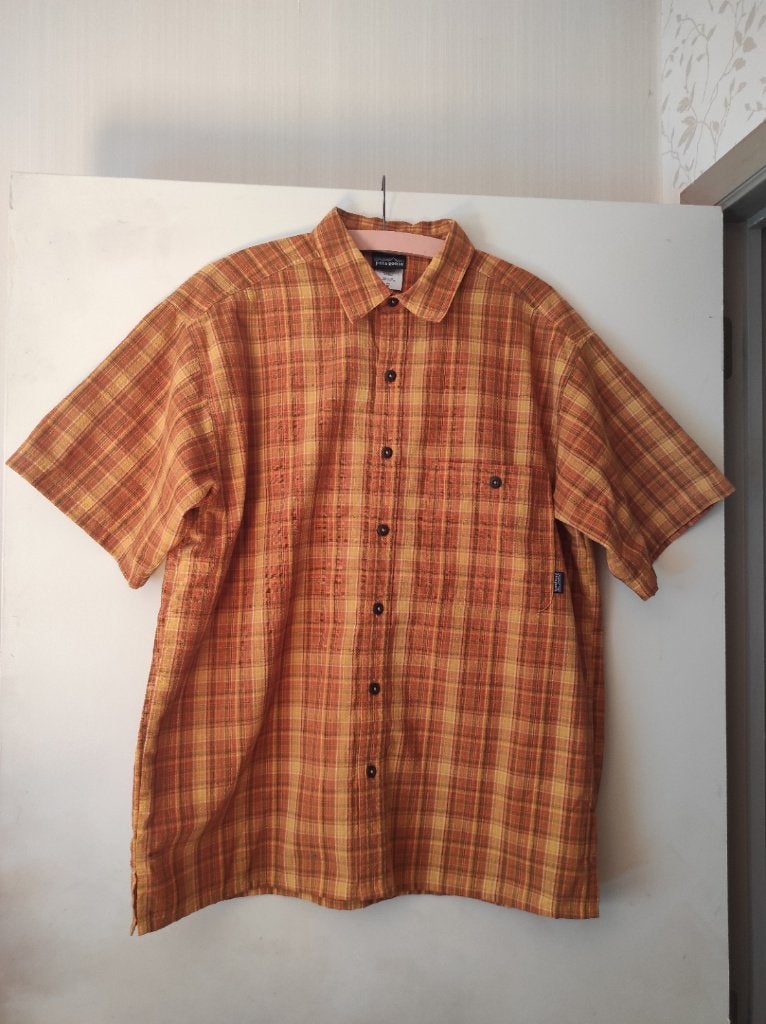 Geel en oranje Patagonia man hemd Meduim M, Ophalen, Oranje, Halswijdte 39/40 (M), Zo goed als nieuw