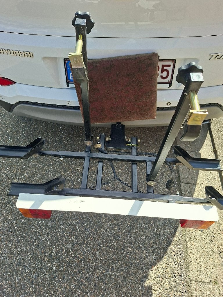 Fietsendrager voor 2 fietsen, Auto diversen, Ophalen, Brede banden, Zo goed als nieuw, 2 fietsen