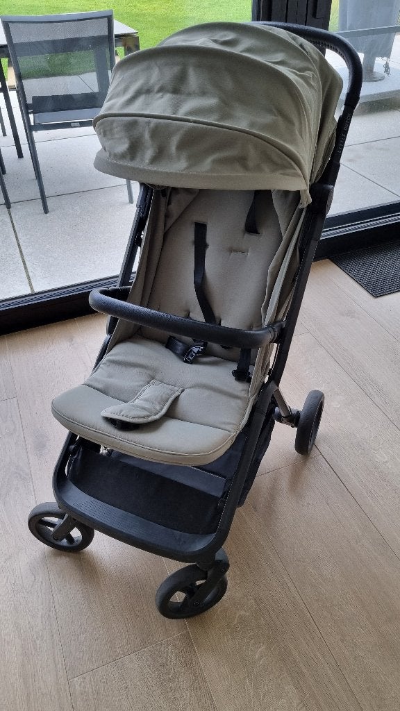 Compacte Little Dutch buggy / kinderwagen, Ophalen