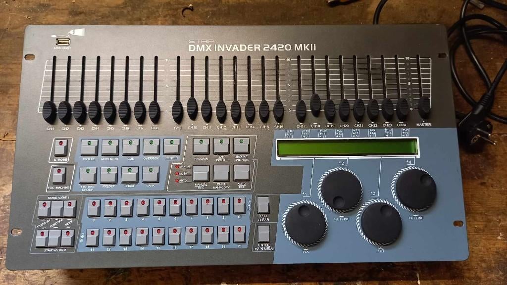 Stairville DMX Invader 2420 MK II, Ophalen, Zo goed als nieuw, Rookmachine