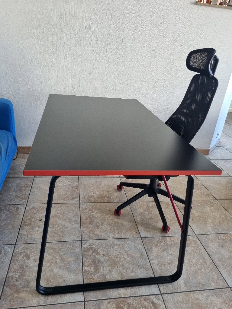 Bureau de jeu IKEA Home Player - Très bon état, Enlèvement, Comme neuf, IKEA, Bureau gaming
