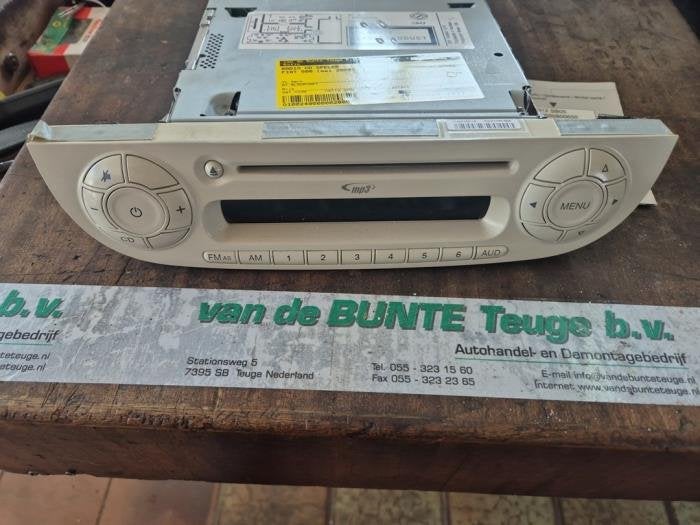 Radio/Lecteur CD d'un Fiat 500, -, 3 mois de garantie, Utilisé, Fiat