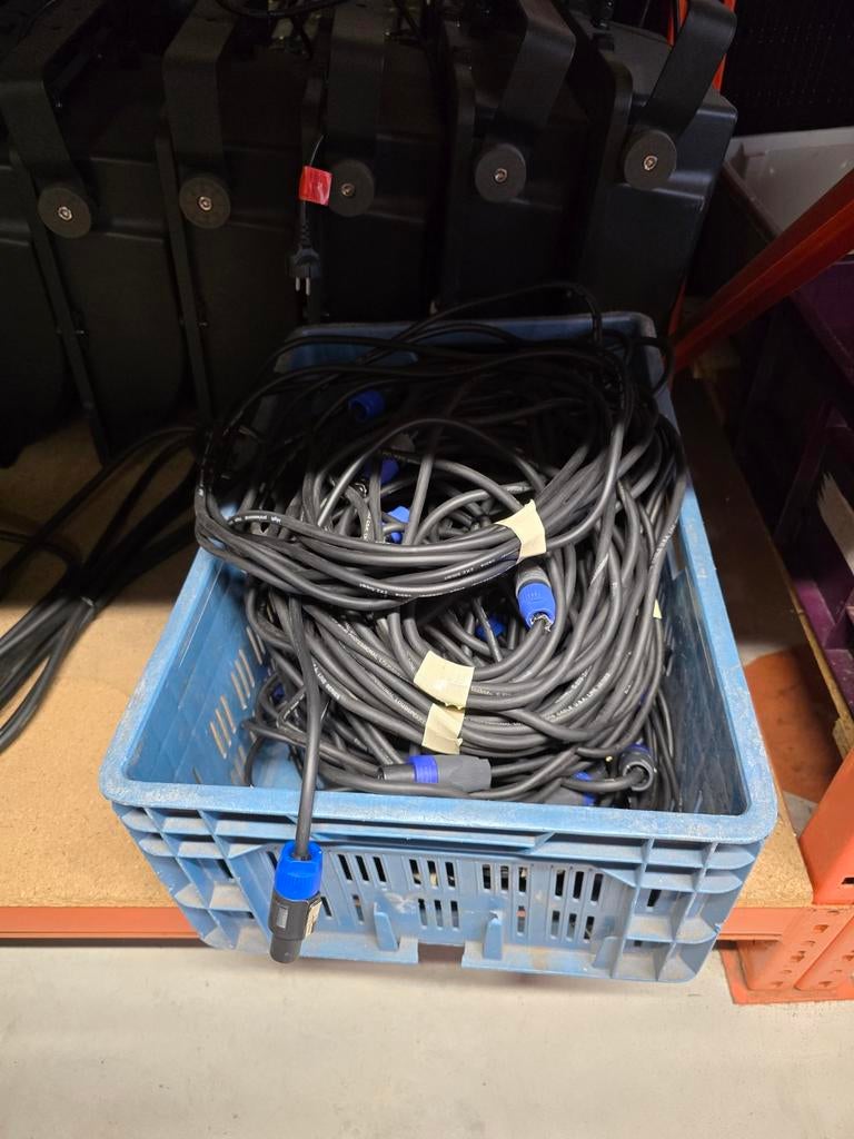 Speakonkabels aan 15€ st, Ophalen