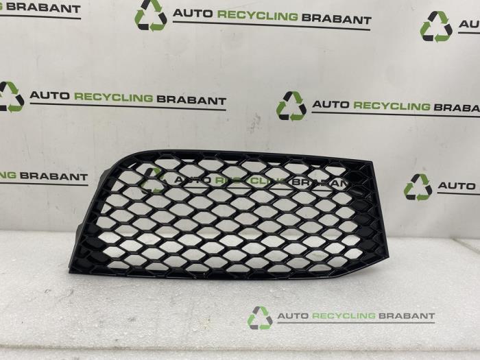 Bumper Rooster van een Audi A3, Gebruikt, -, -, Ophalen of Verzenden