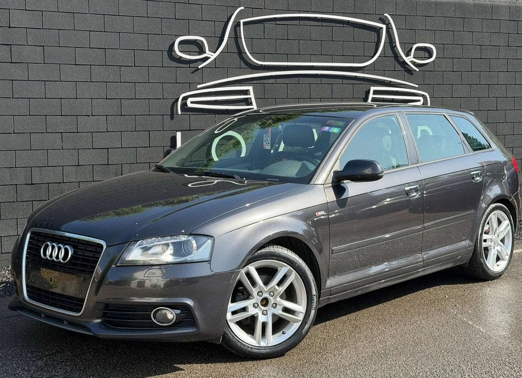 Audi A3 Sportback 1.6 TDi S line+AIRCO+NAVI+CUIR+SIEGES CHAU, Autos, Audi, Cuir, Achat, 90 ch, Entreprise