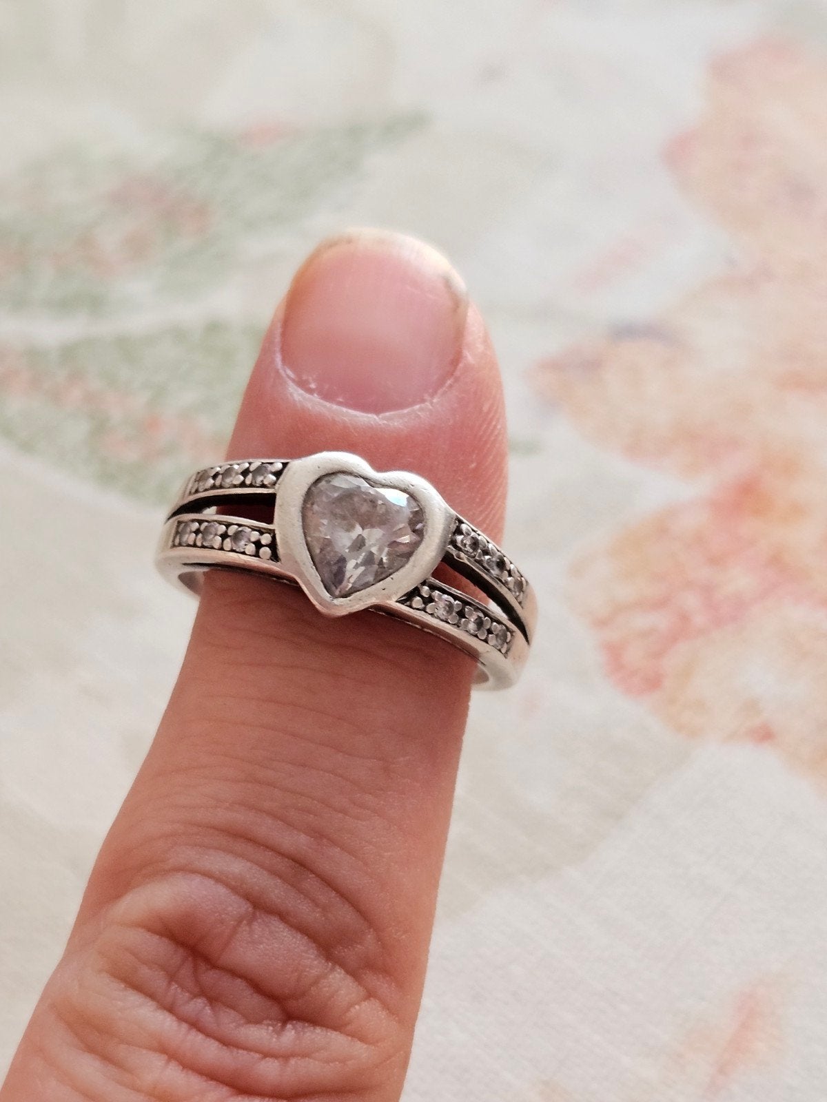 Baque argent avec swarovski en cœur, Bijoux, Sacs & Beauté, Enlèvement, Argent, Argent