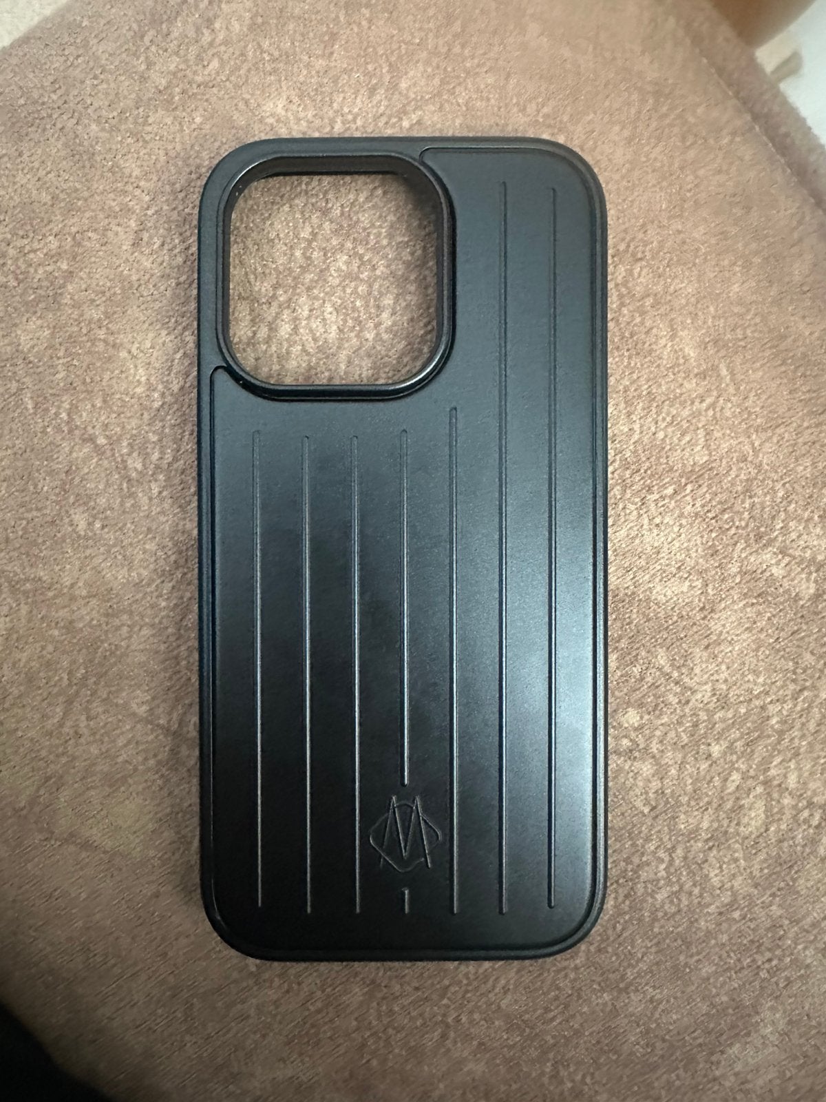 Rimowa hoesje iphone 14 pro, Ophalen of Verzenden, Zo goed als nieuw, Rimowa, IPhone 14