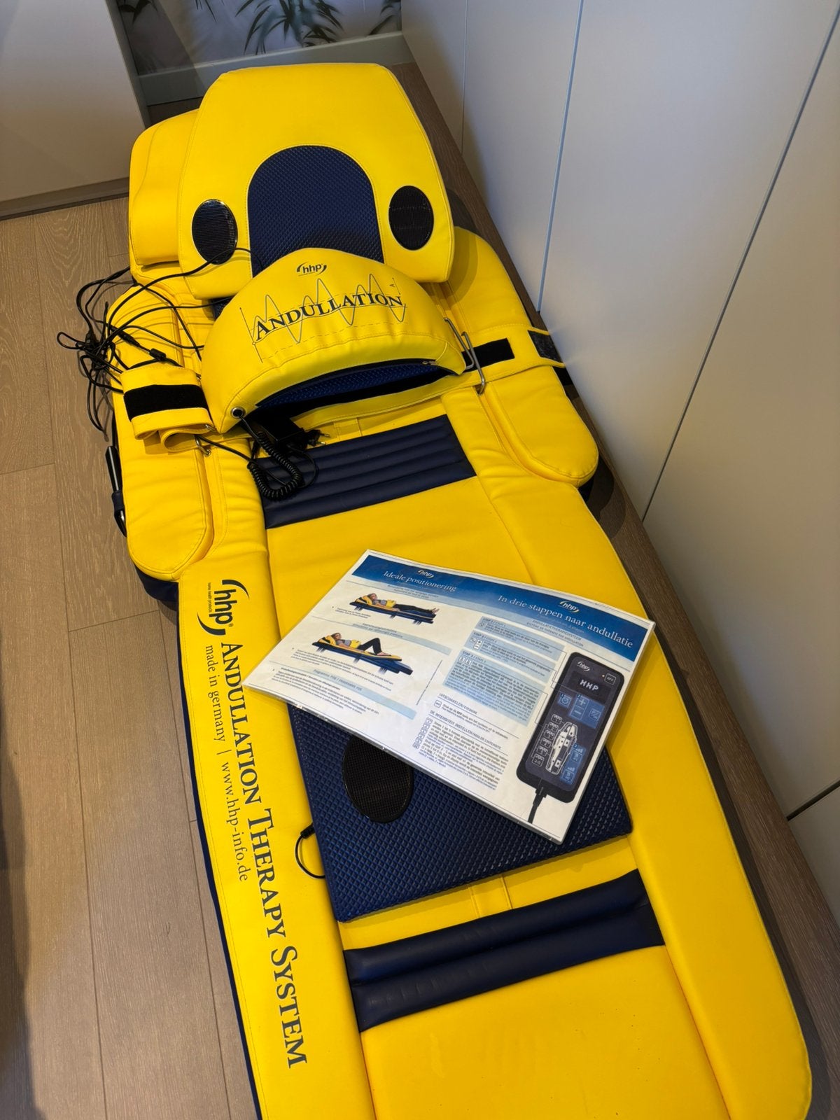 Andulatiematras in zeer goede staat ! GRATIS Andumidic…, Sport en Fitness, Massageproducten, Ophalen, Zo goed als nieuw