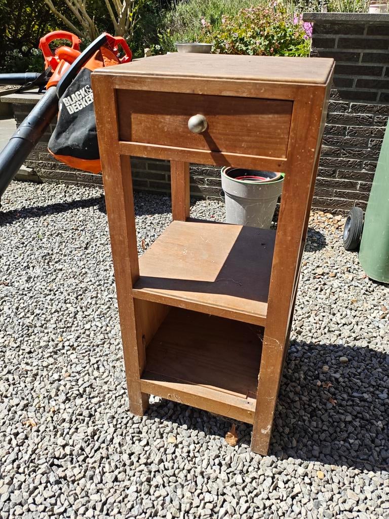 Oud maar stevig kastje, Ophalen of Verzenden