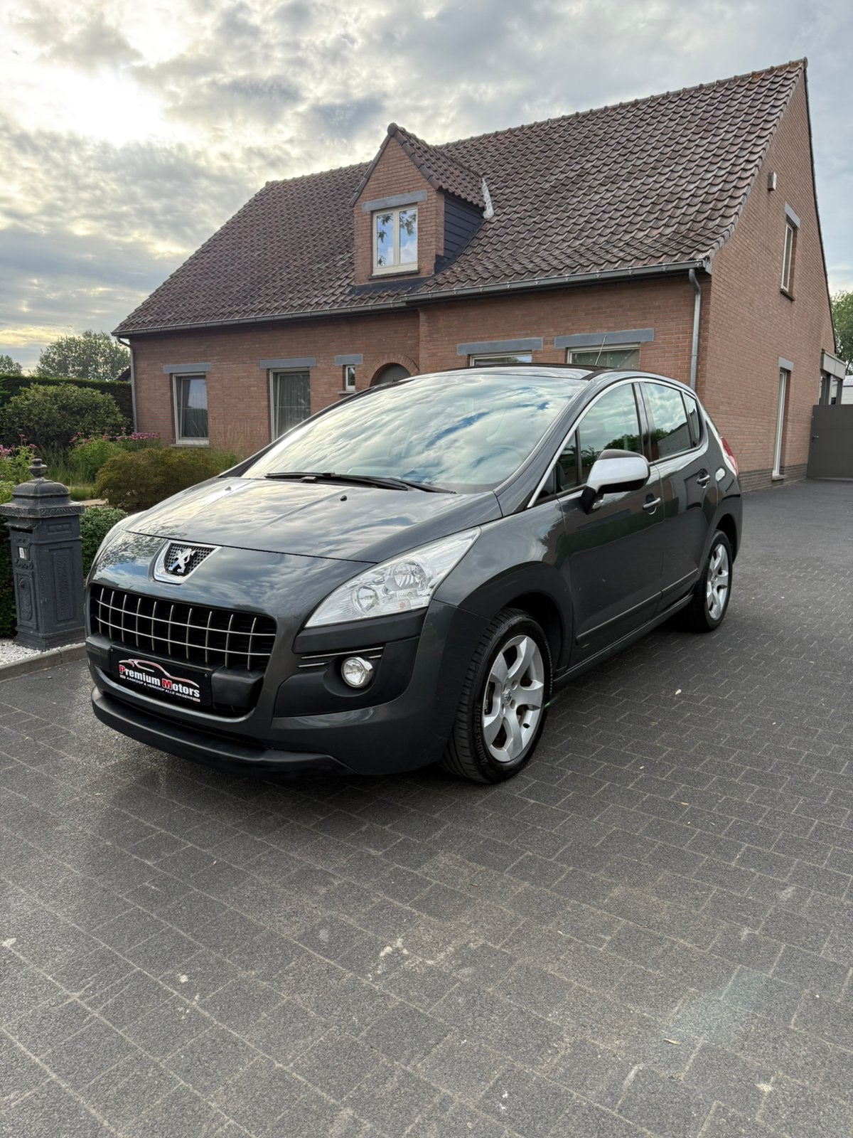 Peugot 3008 1.6 BENZINE Automaat/Panodak/Navi, Auto's, Peugeot, Automaat, Bedrijf, ABS, Te koop