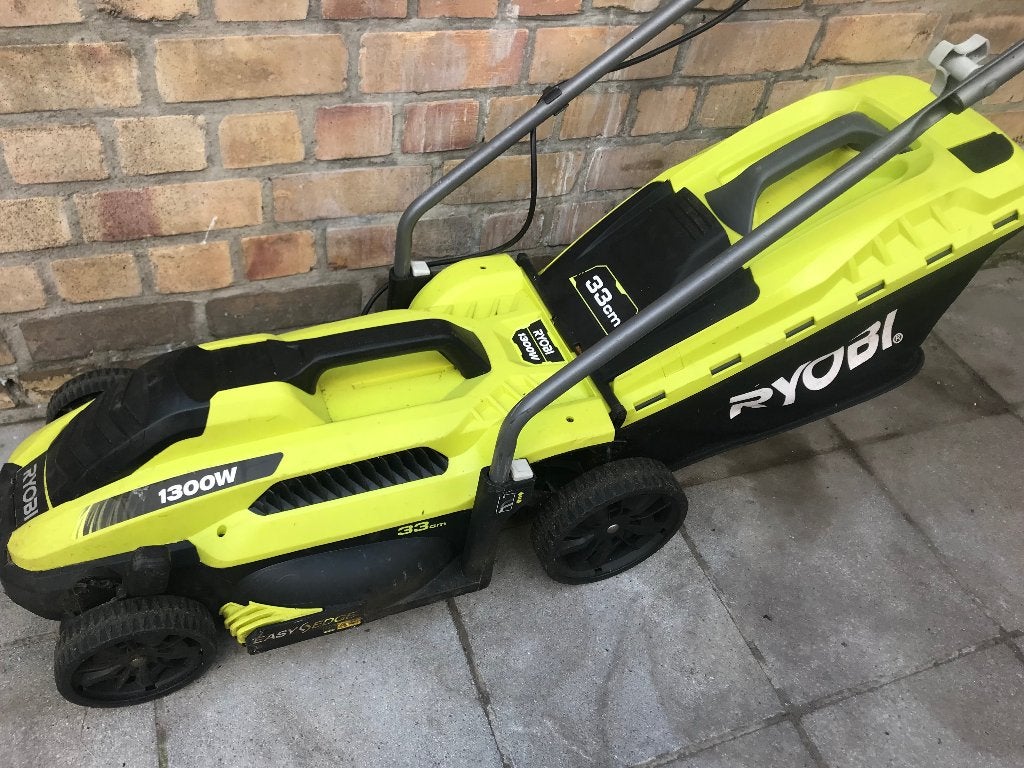 Ryobi elektrische grasmaaier, Ophalen, Gebruikt, Elektrische grasmaaier, Opvangbak
