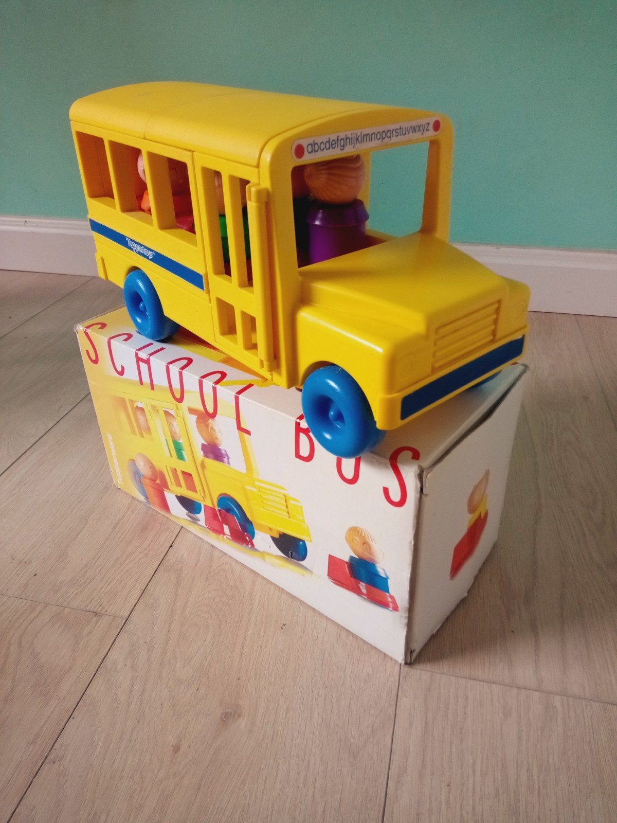 School bus Tupperware speelgoed, Kinderen en Baby's, Ophalen, Gebruikt