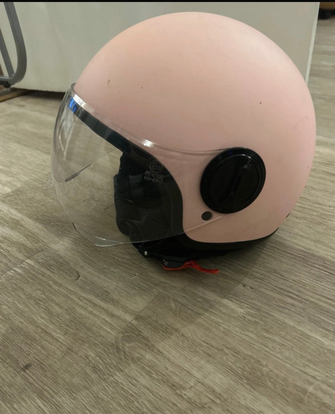 Roze scooter/brommer helm, Fietsen en Brommers, Ophalen, Gebruikt, Small