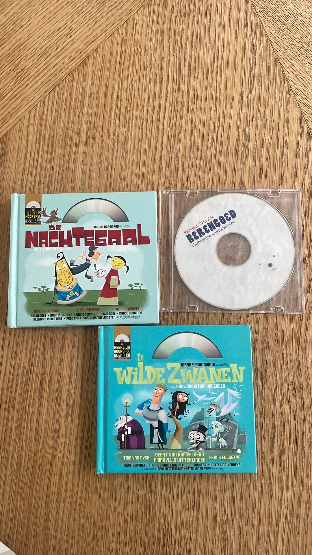 Reisverhalen met boek + CD GRATIS, Enlèvement, Comme neuf