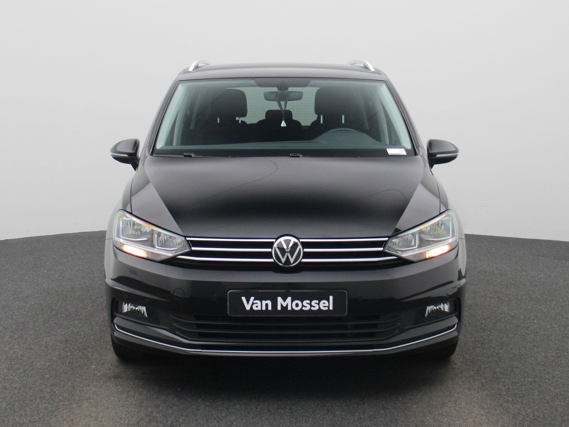 Volkswagen Touran 1.5 TSi Highline DSG CARPLAY | ZETELVERWAR, Auto's, Volkswagen, Gebruikt, 4 cilinders, Bedrijf, 5 zetels