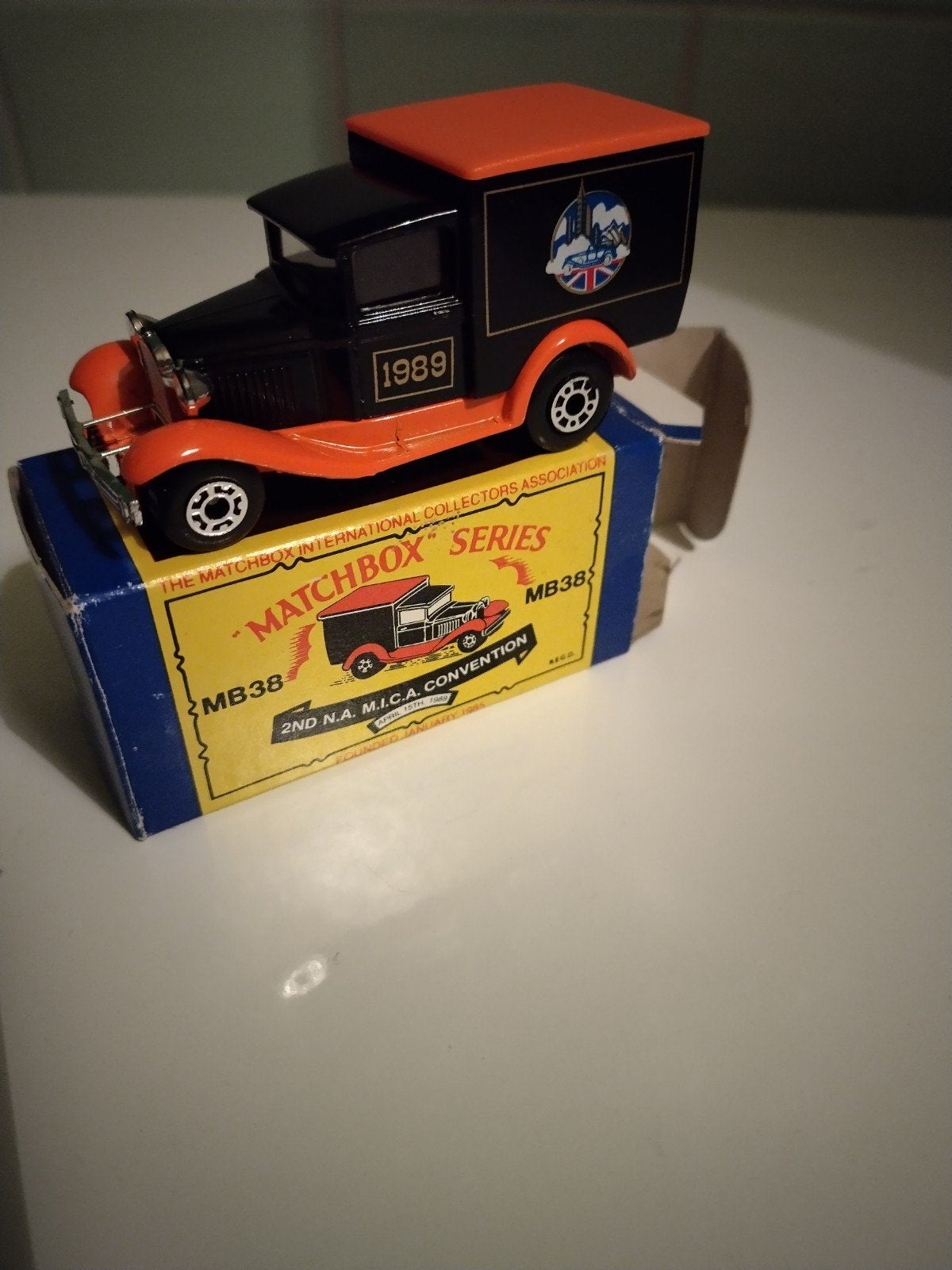 Vintage Matchbox Ford Model A AFHALING LEES BESCHRIJVING, Hobby & Loisirs créatifs, Voitures miniatures | 1:50, Enlèvement, Neuf