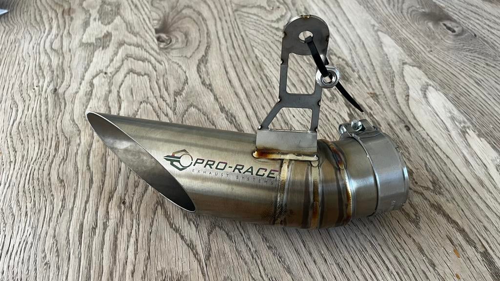 Pot d'échappement Bmw S1000RR/S1000R, Motos, Pièces | BMW, Enlèvement