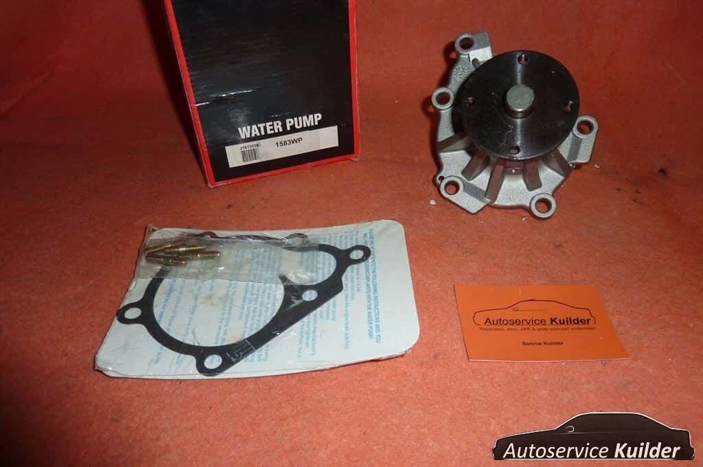 Waterpomp Mazda MPV 2,5 TD Nieuw Nipparts, -, -, Nieuw, Ophalen of Verzenden