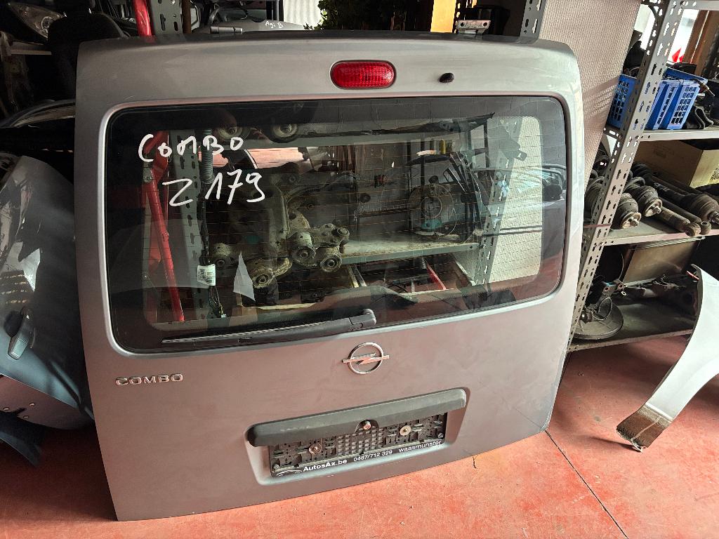 HAYON OPEL COMBO TOUR, Arrière, RUE BRIGADE PIRON 307, Haillon arrière, Enlèvement