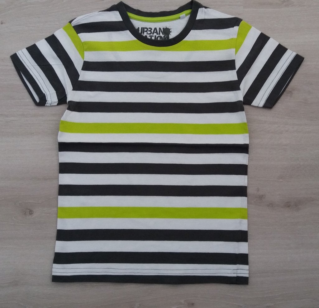 T-shirt C&A,maat 122, Kinderen en Baby's, Kinderkleding | Maat 122, C&A, Ophalen of Verzenden, Zo goed als nieuw, Shirt of Longsleeve