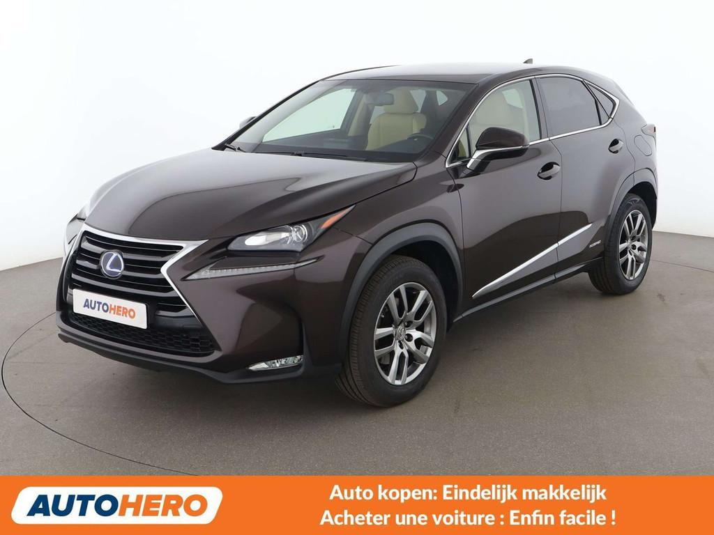 Lexus NX 300h NX 300h E-Four Executive Line (bj 2015), Auto's, Lexus, Te koop, NX, 4x4, ABS, Adaptive Cruise Control, Airbags