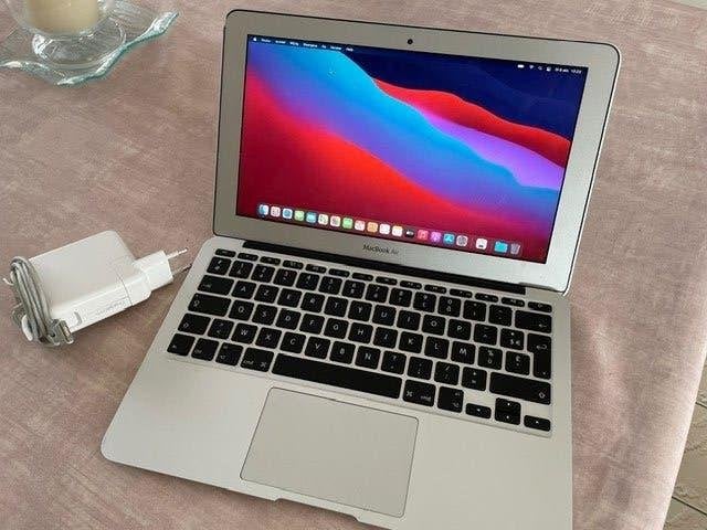 Apple MacBook Air - werkt perfect - nieuwstaat, Computers en Software, 2 tot 3 Ghz, 8 GB, 11 inch, Ophalen of Verzenden