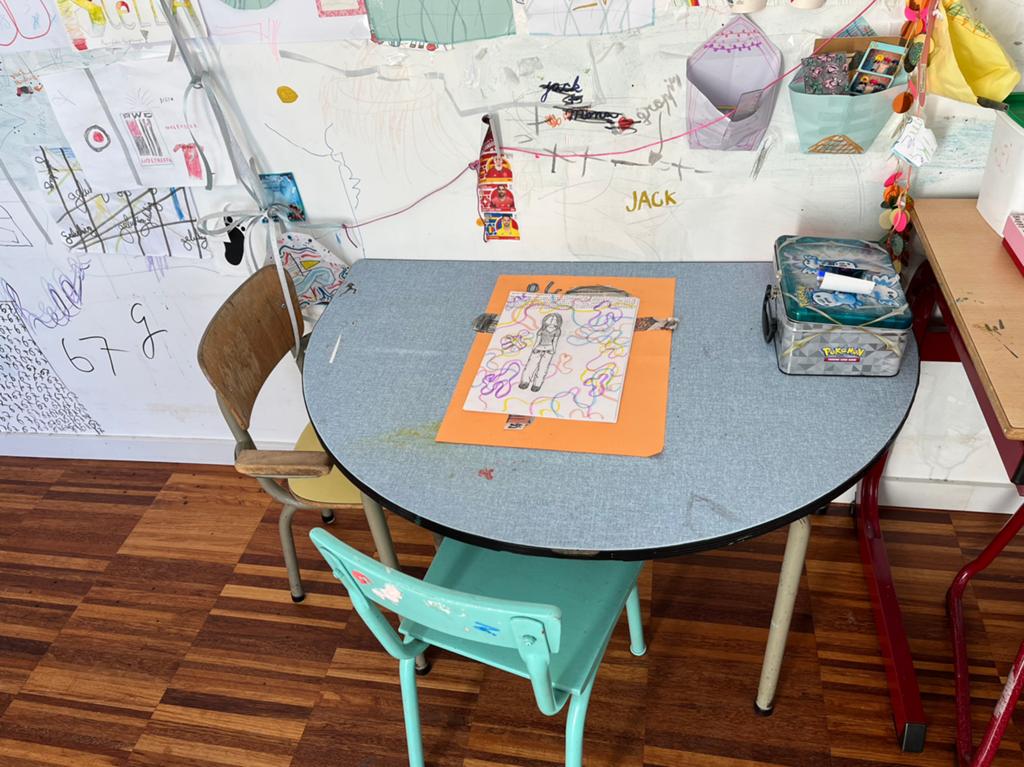 Bureau et chaises pour enfants d'âge préscolaire, Maison & Meubles, Autres marques, Bleu, Autres matériaux, Enlèvement