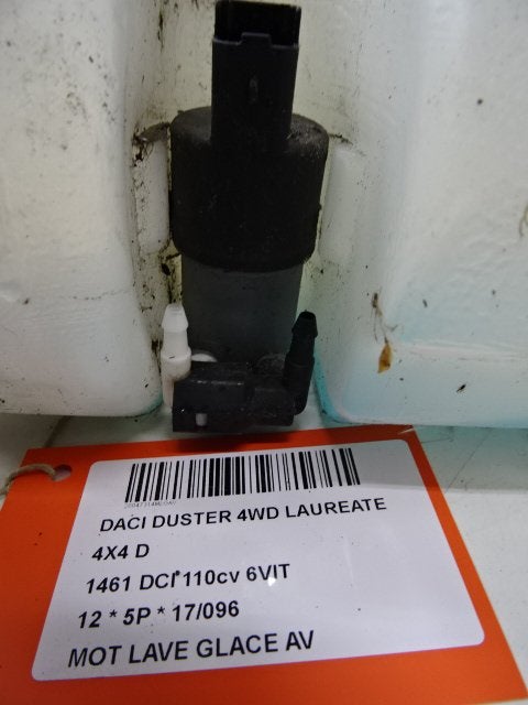 RUITENSPROEIERPOMP VOOR Dacia Duster (HS) (01-2009/01-2018), Dacia, Gebruikt, Renault Deutschland AG, Peter-Huppertz-Straße 5
51063  Köln, DE