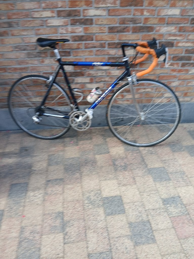 KOERSFIETS, Vélos & Vélomoteurs, Vélos | Vélos de course, Enlèvement