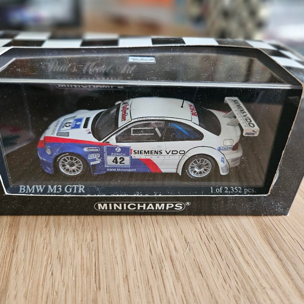 Minichamps BMW M3 GTR Winners ADAC 24h 2004 n42 1/43, Enlèvement ou Envoi, Neuf, Voiture, MiniChamps