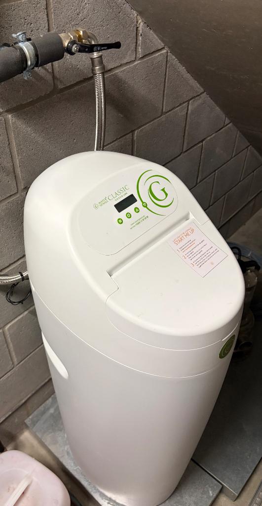 Waterontharder watergenius greenline, Elektronische apparatuur, Waterontharders, Ophalen, Zo goed als nieuw, Waterontharder met zout