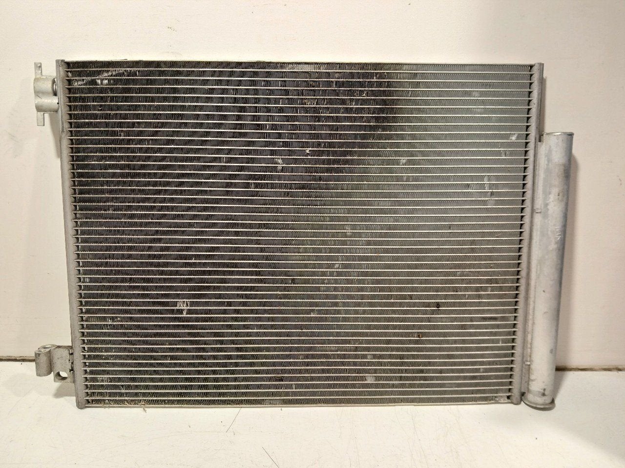 Airco condensor Renault Captur, Onderdelen@venauto.nl, Van der Ven Autorecycling B.V., Ettenseweg 76, 4706 PB Roosendaal, The Netherlands